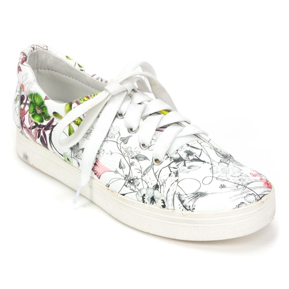 NIB All Black Floral Leather Sneaker EU size 40